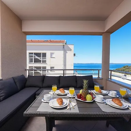 Sunset Apartment Kozino